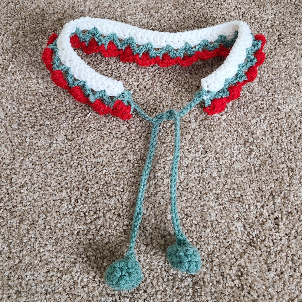 Crochet Tulip Necklace/Collar